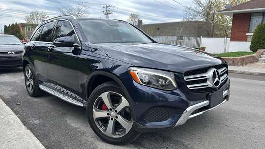 Mercedes Benz GLC 300 image 10