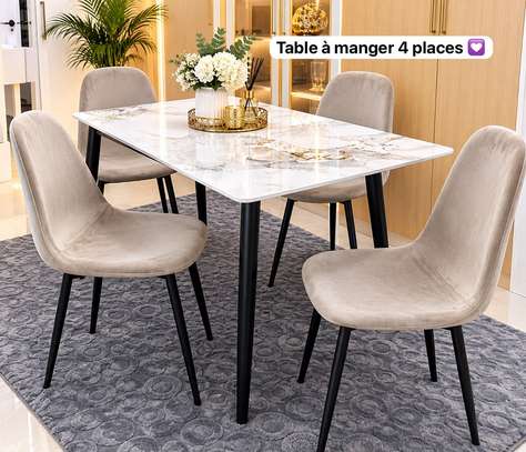 Ensemble table marbre et 4 chaises image 3
