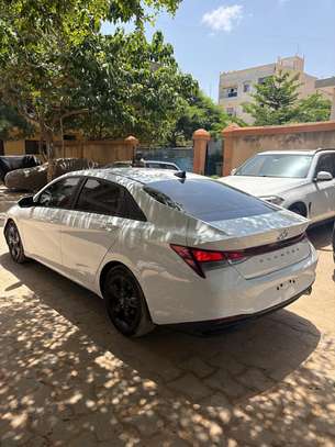 Hyundai Elentra 2021 image 9