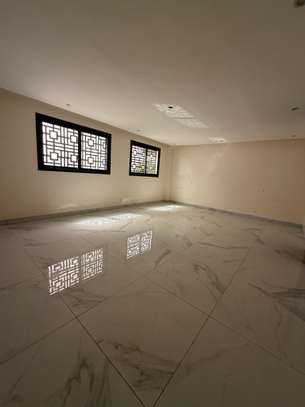 Villa moderne à Louer Sipres Mermoz image 8