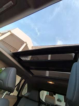 2019 RAV4 Limited AWD image 11