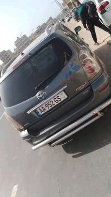 Toyota corola 2010 image 1