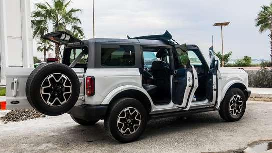 Ford Bronco 2024 image 3