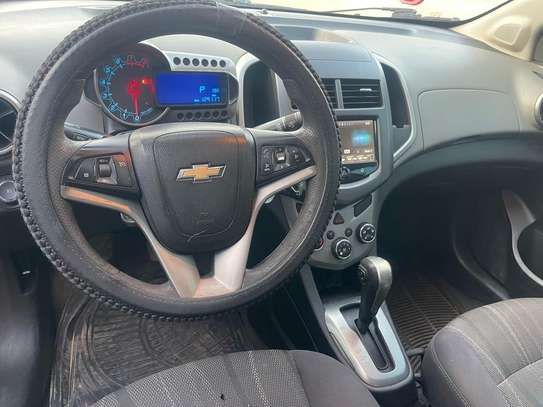 Chevrolet sonic image 4