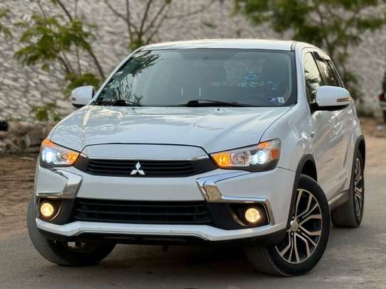 2017 Mitsubishi Outlander image 3