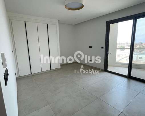 Appartement f4 à la corniche de ouakm image 15