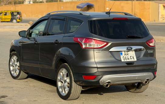 Ford Escape Titanium 2014 image 2
