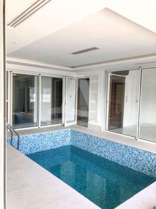 Appartement neuf avec piscine privée image 2