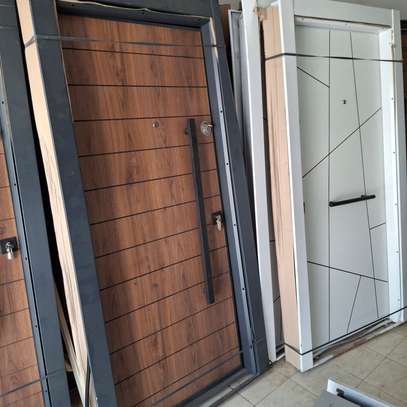 Porte entrée de sécurité neuve dans leur emballage image 5