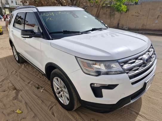 Ford explorer 2018 image 4