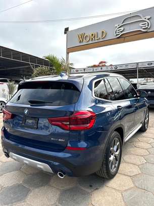 BMW X3 XLINE image 4