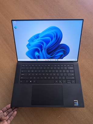 Dell XPS 15 (9530) image 1