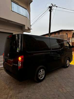 Nissan CARAVAN NV350 PREMIUM GX image 6