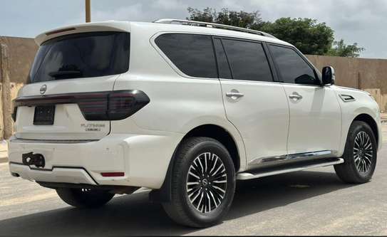 Nissan patrol 2018 version 2023 image 1