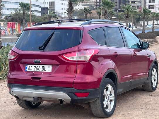 FORD ESCAPE 2.0 /FULL OPTION EN TRÈS BON ÉTAT image 6