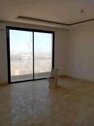Appartement f4 à louer a Dakar Plateau image 8