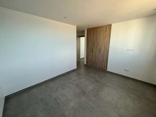 1 superbe appartement de type F4 pied dans l'eau virage image 11