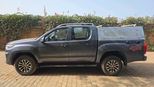 A vendre Pick-up 4X4 Foton tunland G7 Elite image 6