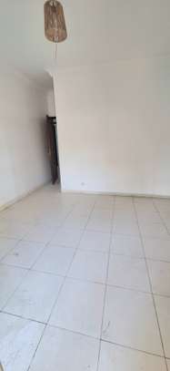 F4 de 200m2 - 5mn du lycée Jean Mermoz et de la Corniche image 11