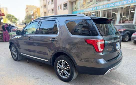 Ford Explorer 2017 image 10