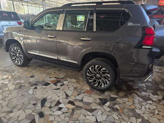 Toyota prado txl Anne 2020 Gasoile image 5