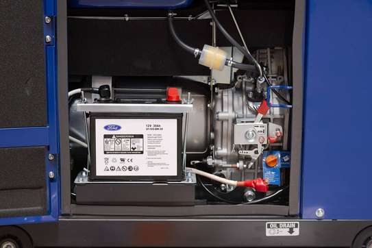 Ford FDT10200SE générateur diesel mobile 7900W 380V 230V image 12