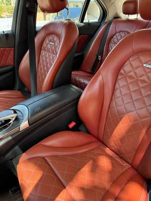 2017 Mercedes c 300 amg image 6