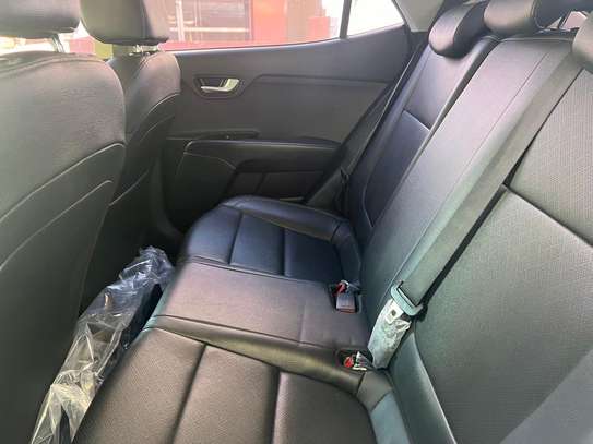 KIA STONIC 2017/2018 image 7