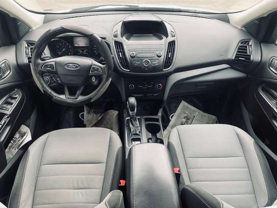 Ford Escape 2019 image 9