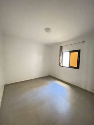 Appartement et magasin commercial à louer image 4