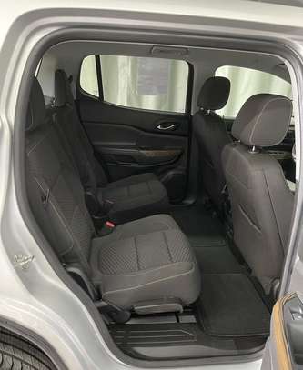 Gmc Acadia image 12