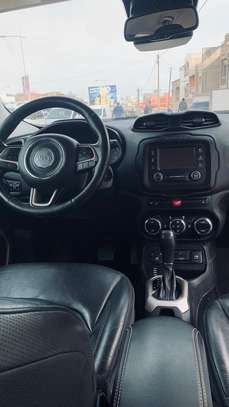 JEEP RENEGADE LIMITED image 2