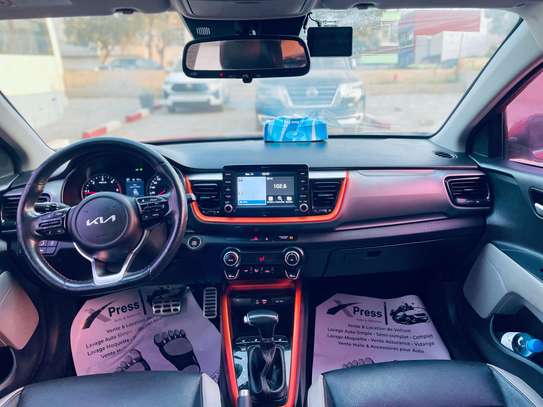 Kia STONIC  2018 image 5