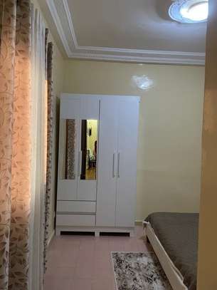 Appartement meublé 2 chambres à louer – Derklé Liberté 5 image 8
