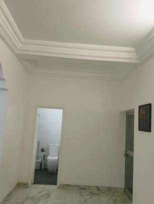 A louer des luxueux appartements à Yoff Onomo image 3