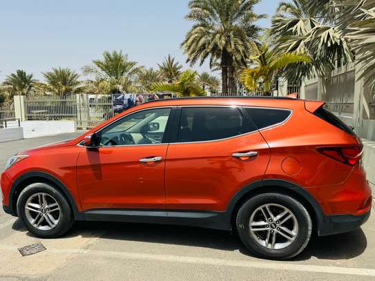 Hyundai santafe 2017 image 4