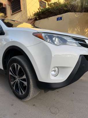 Toyota Rav4 Limited image 2