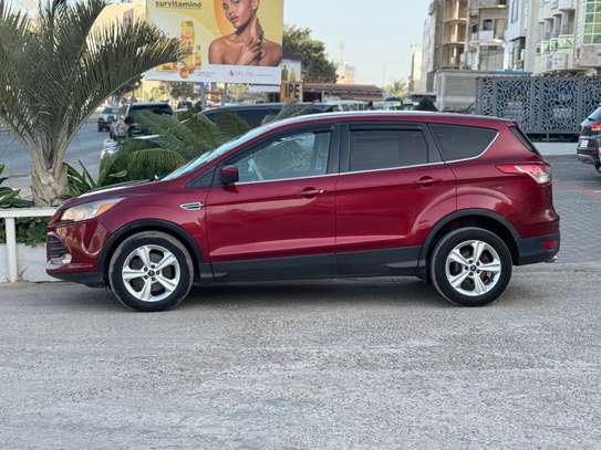 Ford Escape image 11