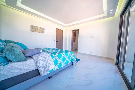 Résidence 790 F5 haut standing à louer image 2