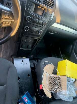 2018 Ford Exploter police interceptor 4x4 image 2