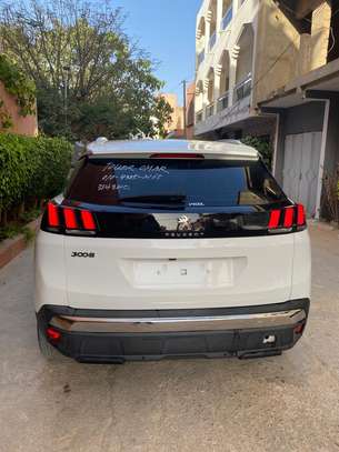 Peugeot 3008 image 3