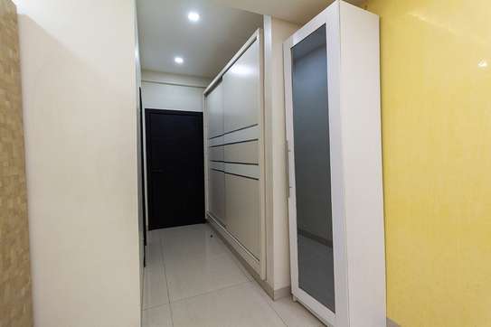 Appartement F5 meublé haut de gamme meublé à louer à Yoff image 8