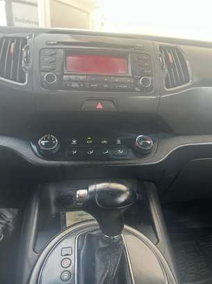 Kia Sportage en parfait état. Aucun probleme a signaler. image 8