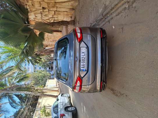 Ford fusion image 5