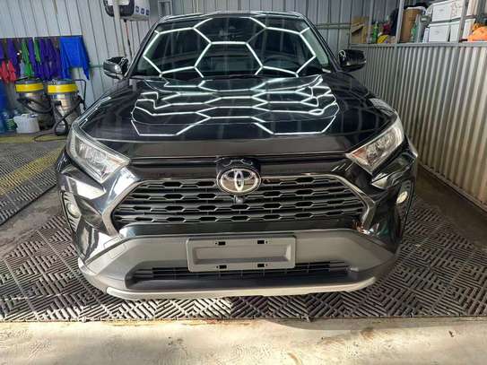 2020 TOYOTA RAV4 image 1