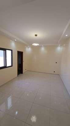 APPARTEMENTS F3 (2 CHAMBRES) A LOUER NGOR - ALMADIES image 10