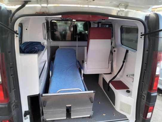 Renault trafic 2016 image 7