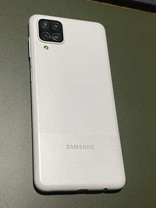 Samsung Galaxy A12 image 2
