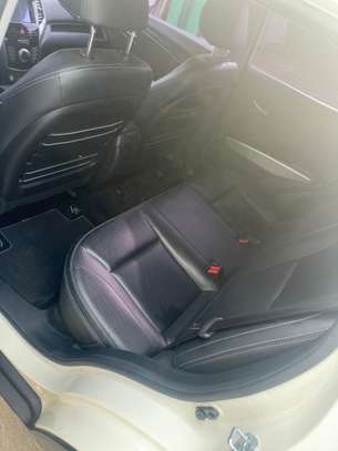 SSANGYONG TIVOLI image 3