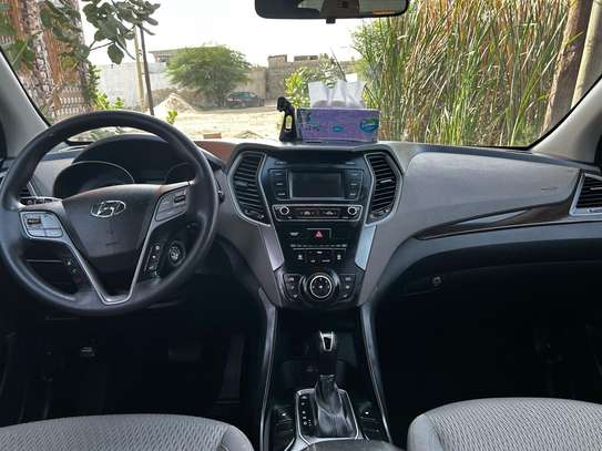 Hyundai santa fe sport 2017 image 6